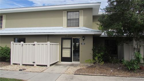 11561 W Bayshore Dr, CRYSTAL RIVER, FL, 34429-9284 | Card Image