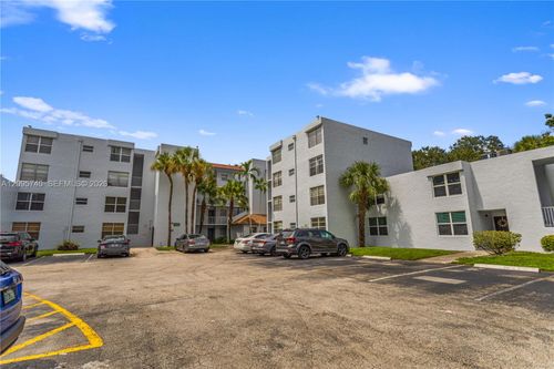103-9400 Live Oak Pl, Davie, FL, 33324-4707 | Card Image