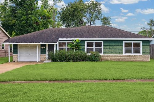 8510 Montridge Dr, Houston, TX, 77055-1424 | Card Image