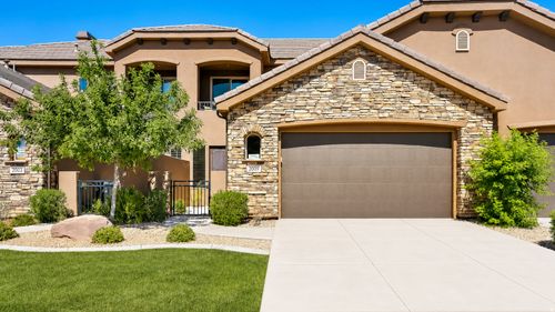 2009 N Coral Ridge Dr, Washington, UT, 84780-8891 | Card Image