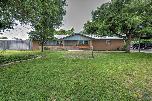 6511 Old Waco Ln, Temple, TX, 76502-6001 | Card Image