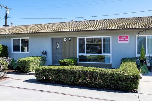 d-2204 East La Palma Avenue, Anaheim, CA, 92806 | Card Image