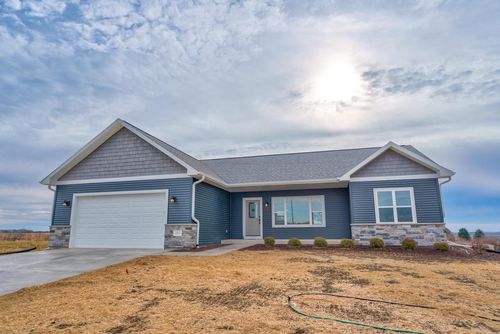 103 Graelyn Cir, Barneveld, WI, 53507-9102 | Card Image