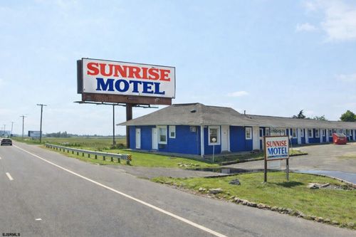 16-435 E Absecon Blvd, Absecon, NJ, 08201-2239 | Card Image