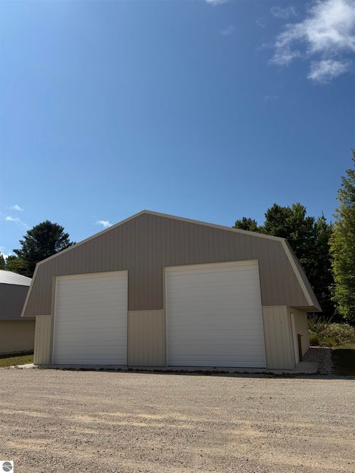 6912&6914 Clipper Ave, Kewadin, MI, 49648 | Card Image
