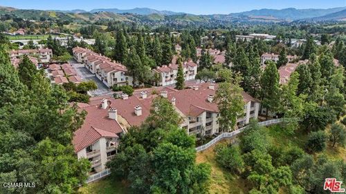 tl206-631 Oak Run Trl, Oak Park, CA, 91377-5618 | Card Image
