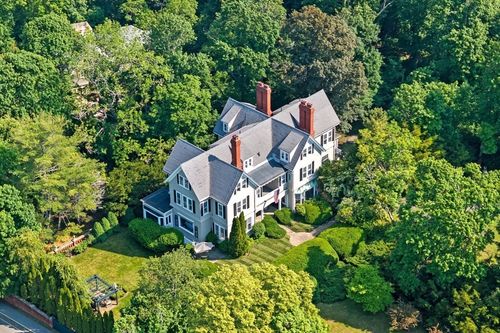 51 Cliff St, Nahant, MA, 01908-1603 | Card Image