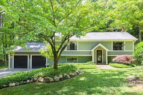 109 Crosswick Ln, Hendersonville, NC, 28739-6969 | Card Image