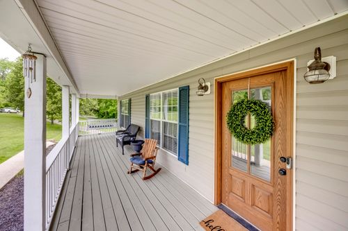 44 Gwinn Island Cir, Danville, KY, 40422-9251 | Card Image