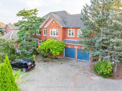 5198 Mississauga Rd, House other with 4 bedrooms, 5 bathrooms and 5 parking in Mississauga ON | Image 2