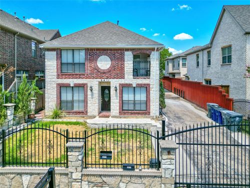 2411 Knight St, Dallas, TX, 75219-3235 | Card Image