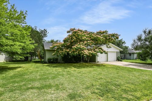 1103 Green Meadow Dr, Round Rock, TX, 78664-3100 | Card Image