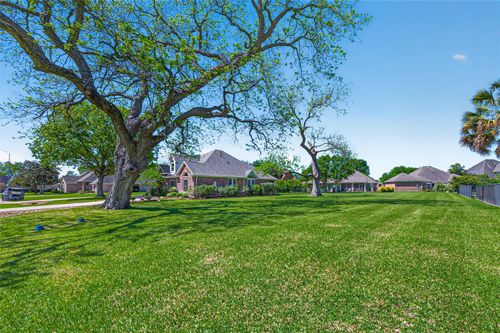 4319 Whickham Dr, Fulshear, TX, 77441-4058 | Card Image