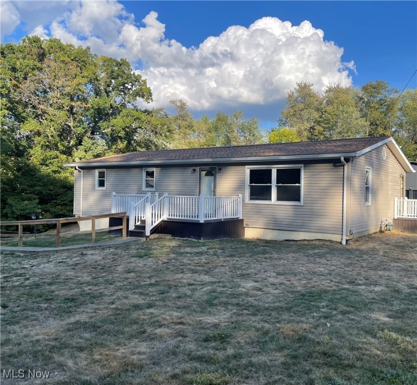 Potts Ln, Zanesville, OH 43701