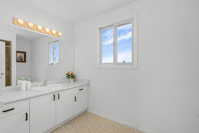 203 Somerville St, House other with 4 bedrooms, 4 bathrooms and 4 parking in Tecumseh ON | Image 24