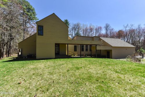 321 Ruggles Rd, Wilton, NY, 12831-2470 | Card Image