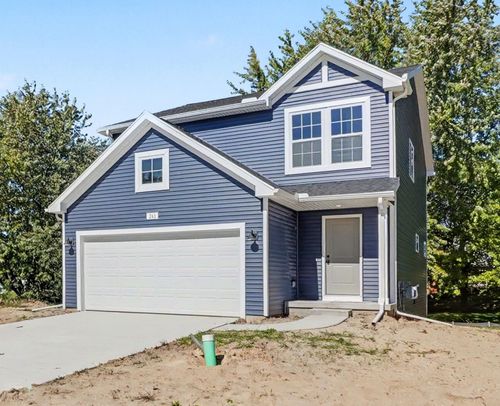 383 Pinery Lane, Fremont, MI, 49412 | Card Image