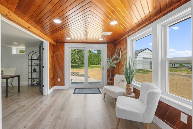 22 Swan St, House other with 3 bedrooms, 1 bathrooms and 8 parking in Fall River MA | Image 12