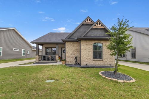 616 Charlotte Ln, Burleson, TX, 76028-0125 | Card Image