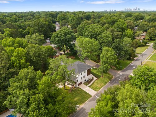 5610 Farmbrook Dr, Charlotte, NC, 28210-3714 | Card Image