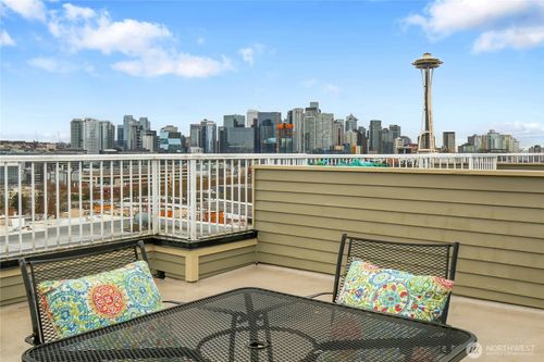 a-815 2nd Ave N, Seattle, WA, 98109-3798 | Card Image