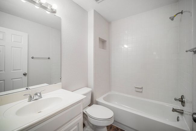 10101 Round Hill Rd, House other with 4 bedrooms, 4 bathrooms and null parking in Fort Worth TX | Image 19
