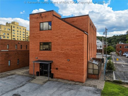1213 Virginia St E, Charleston, WV, 25301-2941 | Card Image