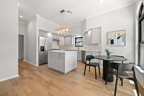 1107 Bowie Rd, Austin, TX, 78733-2648 | Card Image