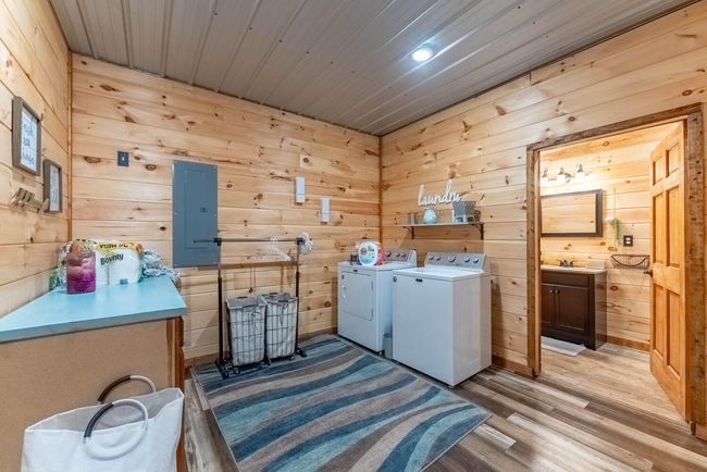 Custom Home and Acreage for Sale28 | Image 28