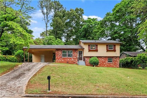 3713 Elkridge Dr, Decatur, GA, 30032-6131 | Card Image