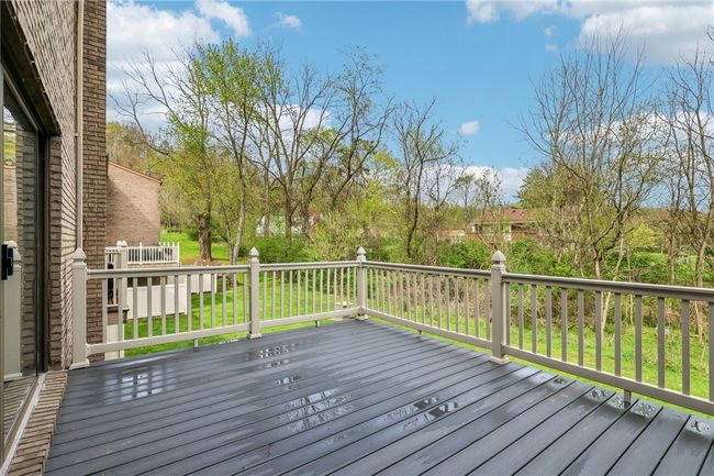 202 - 202 Williamsburg Ln, Condo with 3 bedrooms, 4 bathrooms and 2 parking in Murrysville PA | Image 32