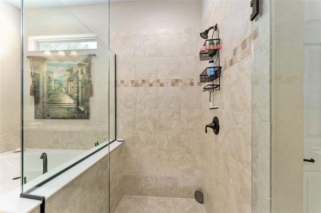 9158 Sw 65 Th Loop, House other with 3 bedrooms, 3 bathrooms and null parking in Ocala FL | Image 35