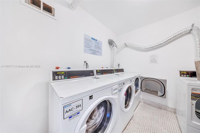 APT-602 - 7928 West Dr, Condo with 1 bedrooms, 1 bathrooms and null parking in North Bay Village FL | Image 30
