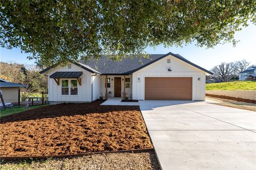 417 Cayucos Ave, Templeton, CA, 93465-5021 | Card Image