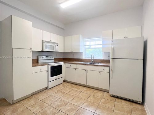 unit-103-9720 Sw 184th St, Cutler Bay, FL, 33157-6989 | Card Image