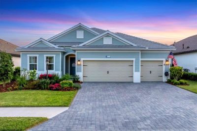 13306 Deep Blue Place, House other with 4 bedrooms, 3 bathrooms and null parking in Bradenton FL | Image 1