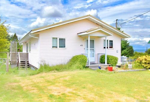 40 Yakoun St, Port Clements, BC, V0T1R0 | Card Image