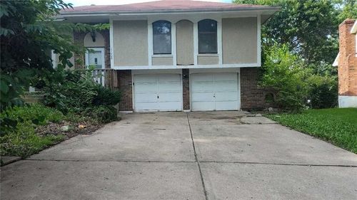17008 E 2nd St S, Independence, MO, 64056-1711 | Card Image