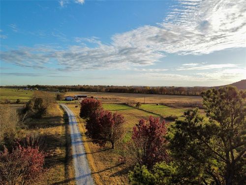 3998 E 173rd St S, Warner, OK, 74469-2653 | Card Image