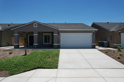 1109 E Orange St, Avenal, CA, 93204-2078 | Card Image