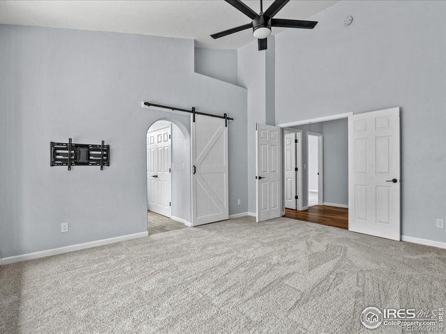 Sliding Barn Door | Image 10