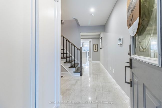 20 Sloan Dr, House other with 4 bedrooms, 4 bathrooms and 2 parking in Milton ON | Image 5