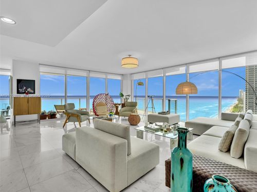 1901-3951 S Ocean Dr, Hollywood, FL, 33019-3053 | Card Image