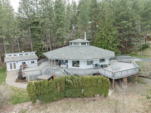 403 Allium St, La Grande, OR, 97850-1201 | Card Image