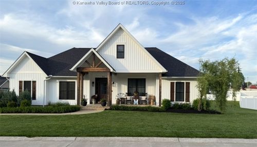 96 Mercy Way, Hurricane, WV, 25526-1467 | Card Image