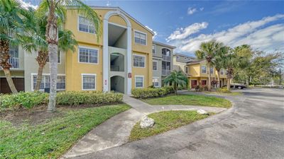 5-203 - 5450 Bentgrass Drive, Condo with 2 bedrooms, 2 bathrooms and null parking in Sarasota FL | Image 1