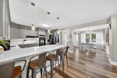 147 Sunset Dr, Gallatin, TN, 37066-4506 | Card Image