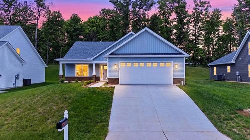 227 Lindburgh Dr, WAYNESBORO, VA, 22980 | Card Image