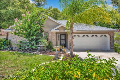 958 Long Lake Dr, Jacksonville, FL, 32225-5912 | Card Image