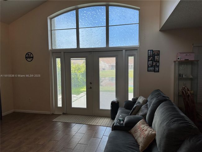 975 Nw 165 Th Ave, House other with 4 bedrooms, 3 bathrooms and null parking in Pembroke Pines FL | Image 13